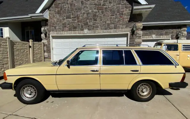all original, 2-owner rust-free california survivor! 224k original miles!
