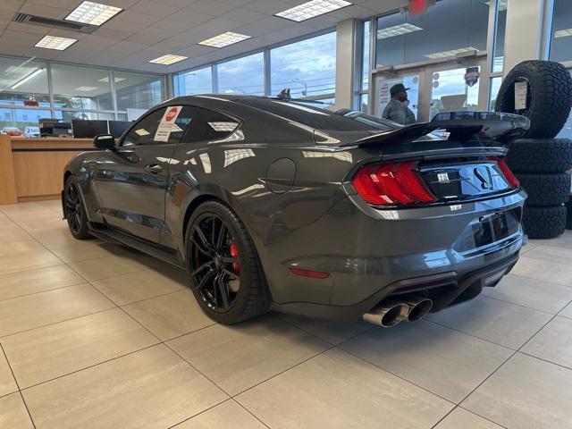 2020 ford mustang gt