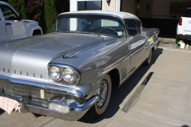 1958 pontiac bonneville coupe