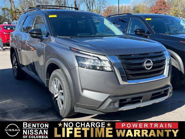 2022 nissan pathfinder sl