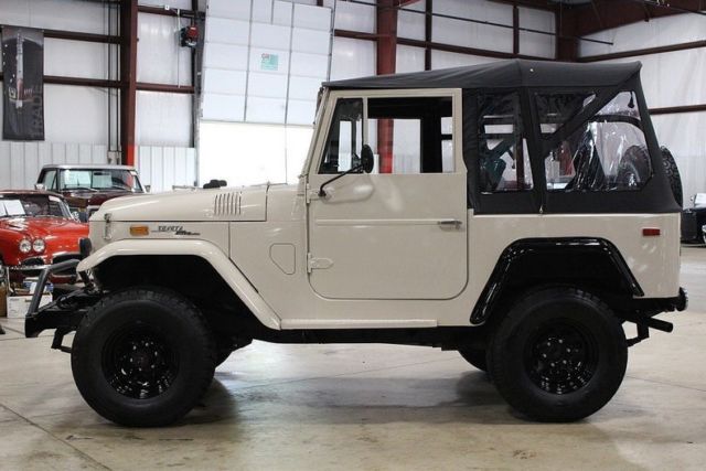 1971 toyota land cruiser fj-40 4070 miles dune beige suv 350 v8 automatic