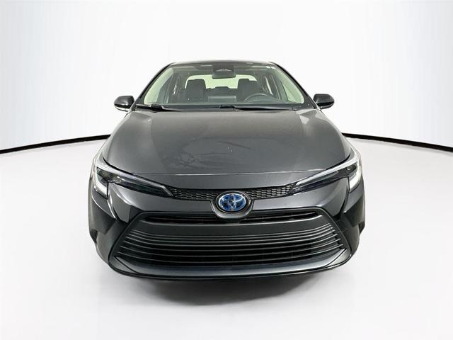 2023 toyota corolla hybrid xle
