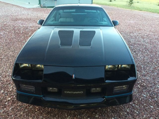 1988 chevrolet iroc-z 350
