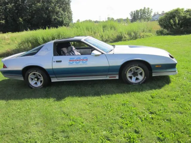 1982 camaro indy 500 pace car very rare j-65 4 wheel disc brake, 39 k miles auto