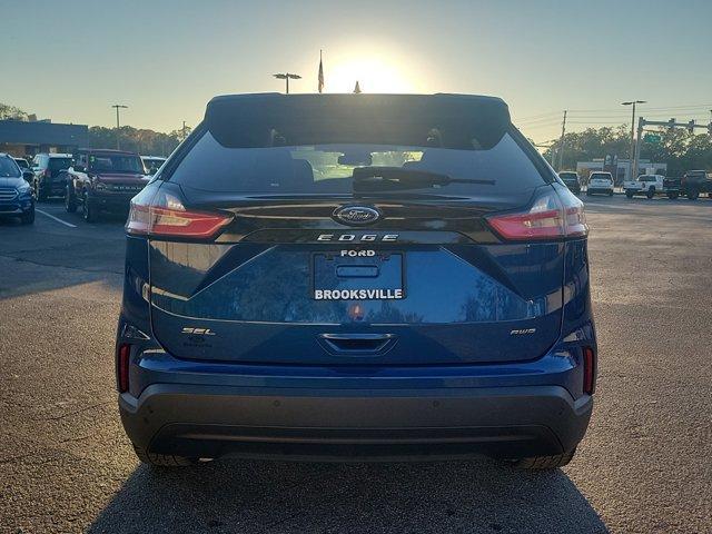 2022 ford edge sel