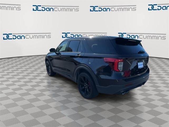 2022 ford explorer st