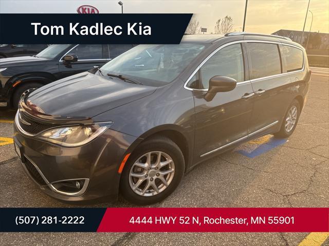 2020 chrysler pacifica touring l