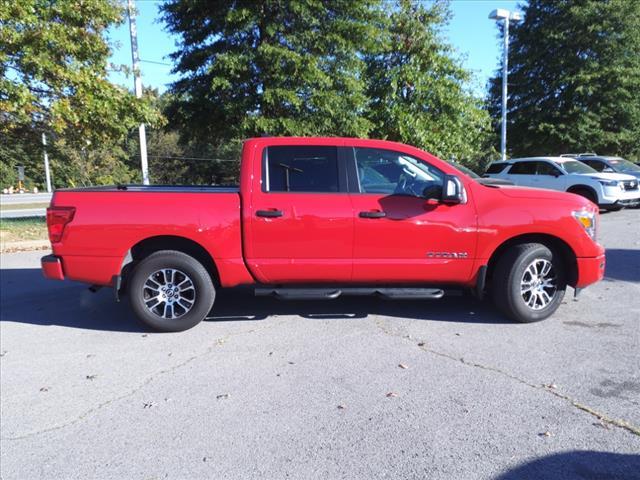 2024 nissan titan sv