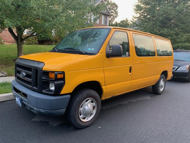 2012 ford e150 xl