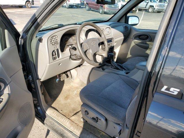 used 2004 chevrolet trailblazer ls gaylord, mi 49735 for sale in gaylord, michigan