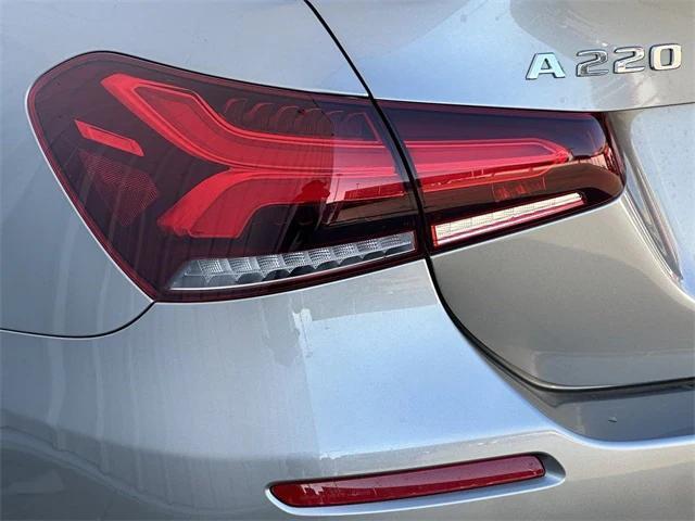 2021 mercedes-benz a-class a 220