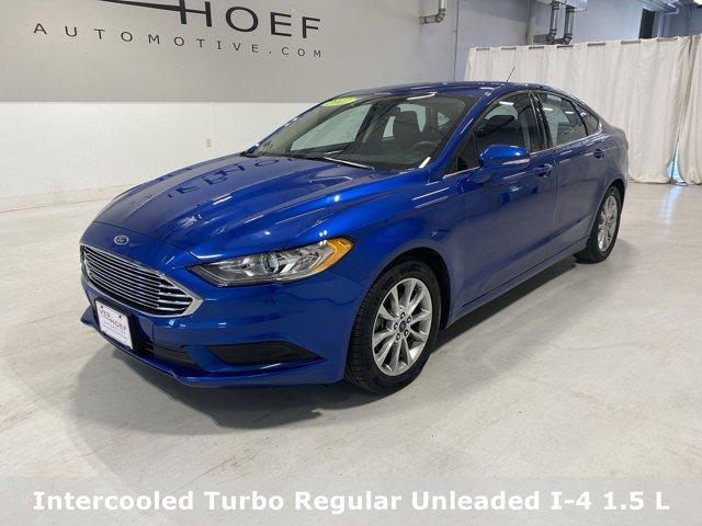 2017 ford fusion se