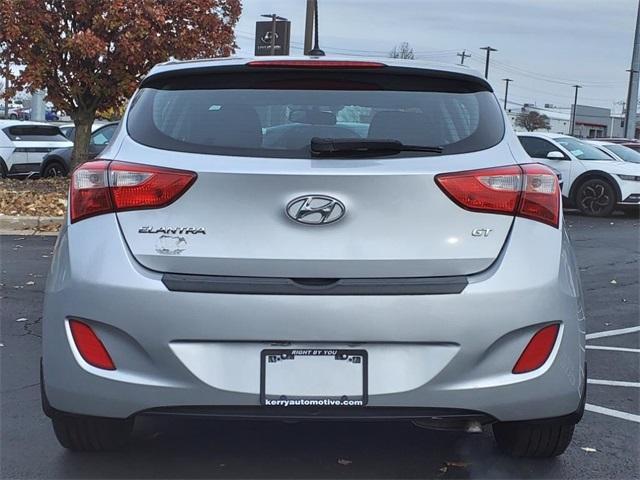 2016 hyundai elantra gt base