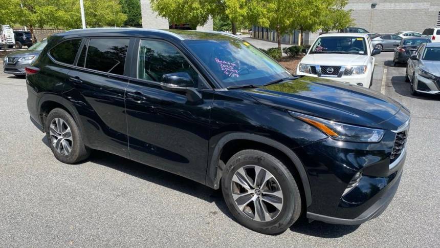 2023 toyota highlander l