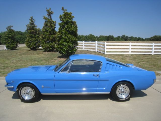 1965 ford mustang 2+2 fastback 289 v8 c-code