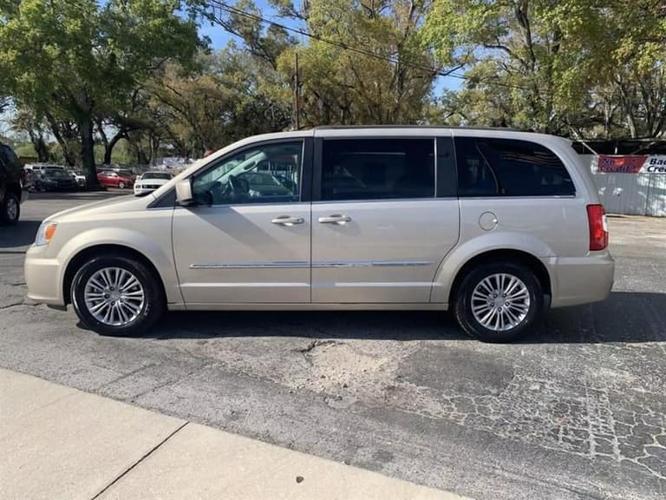 2015 chrysler town & country touring-l minivan 4d in tampa, florida