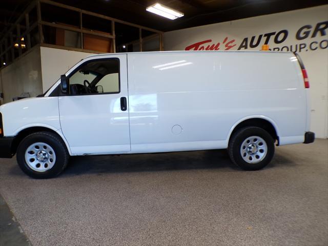 2011 chevrolet express 1500 work van