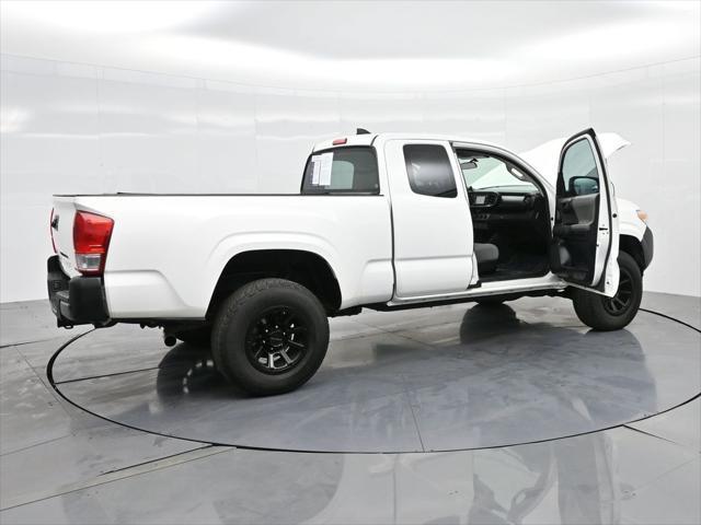 2017 toyota tacoma sr