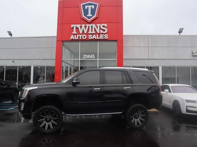 2020 cadillac escalade luxury