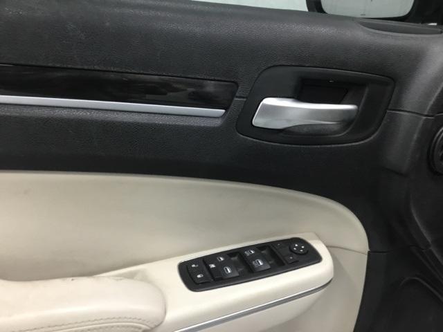 2015 chrysler 300 limited