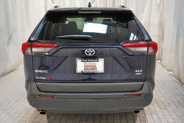 2021 toyota rav4 xle