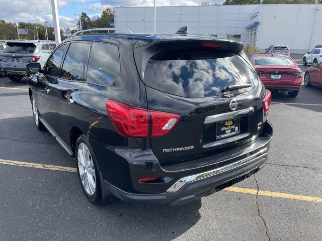 2019 nissan pathfinder sl