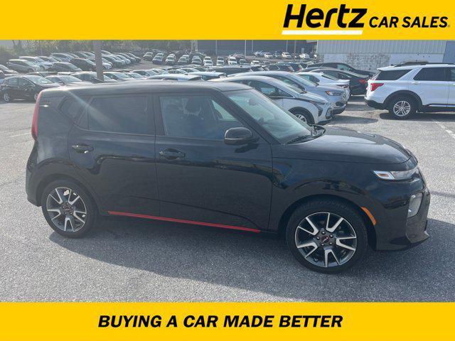 2022 kia soul gt-line