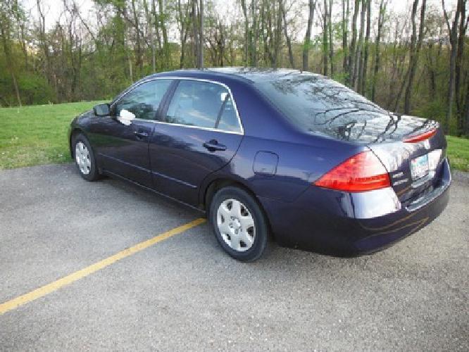 obo honda accord 2006, midnight blue, 52872 miles, almost as new in monroeville, pa