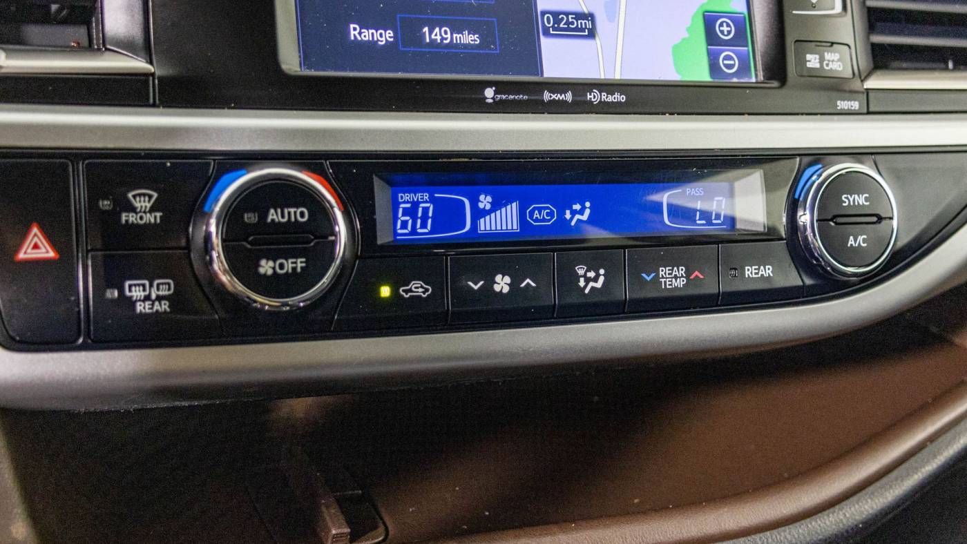2016 toyota highlander xle
