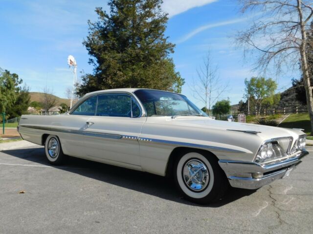 1961 pontiac bonneville bubble top...........beautiful fully loaded cruiser