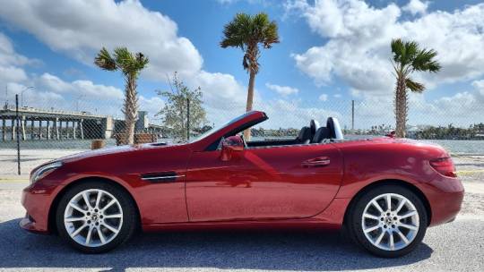 2017 Mercedes-Benz SLC