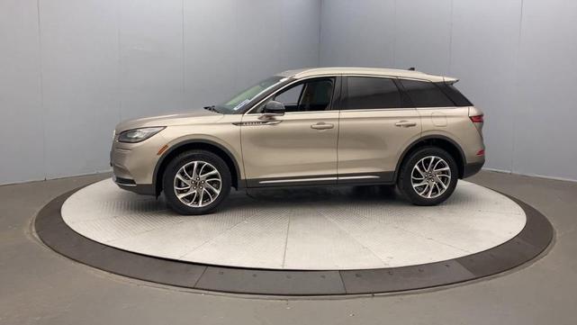 2021 lincoln corsair standard