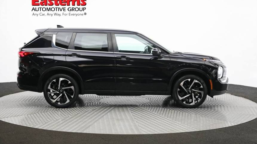 2022 mitsubishi outlander es