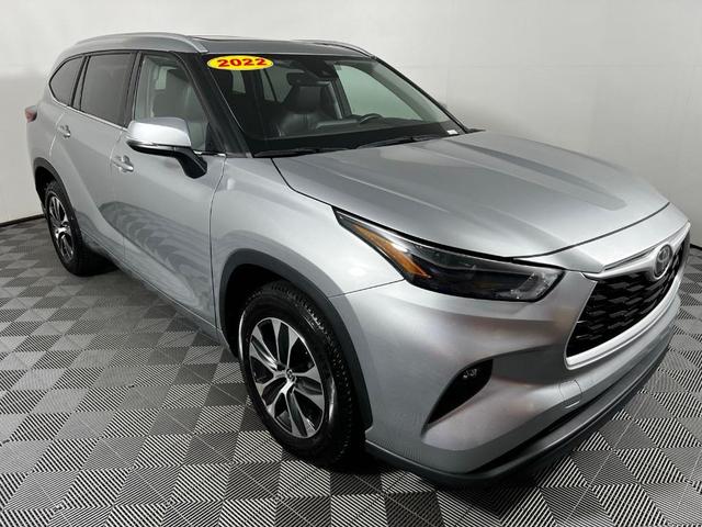 2022 toyota highlander xle