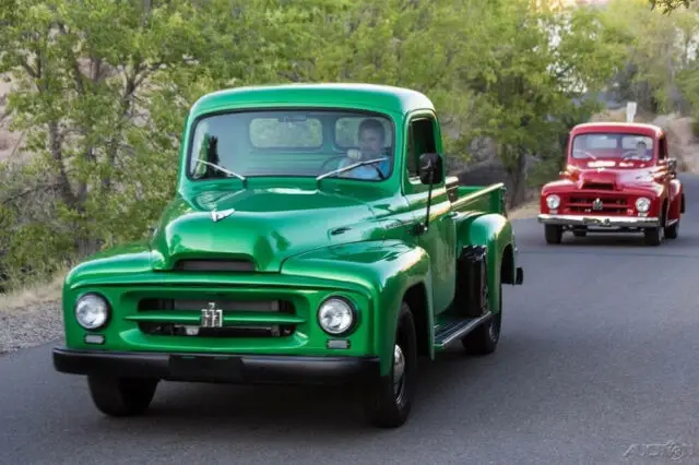 1952 international-harvester r-110 3/4-ton pickup