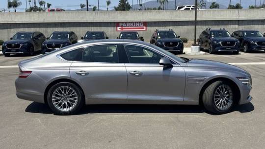 2023 Genesis G80