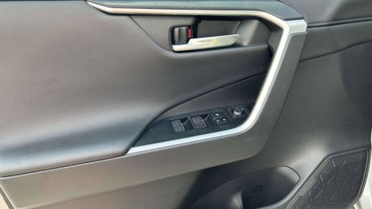 2022 Toyota RAV4 xse