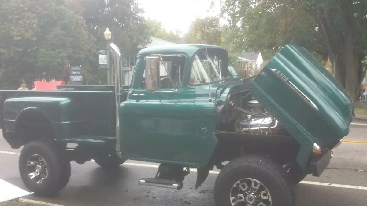 1956 chevy c10-20-30 k10-20-30 c6500 4wd monster-big block-stacks! look