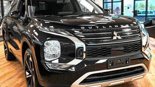 2024 Mitsubishi Outlander