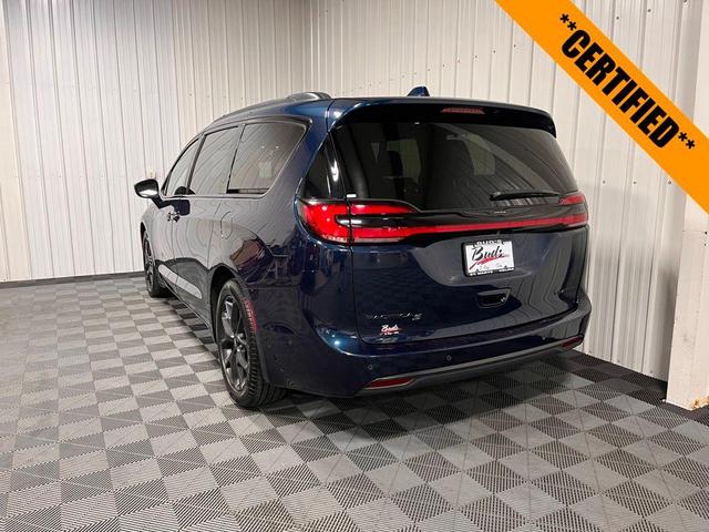 2022 chrysler pacifica limited