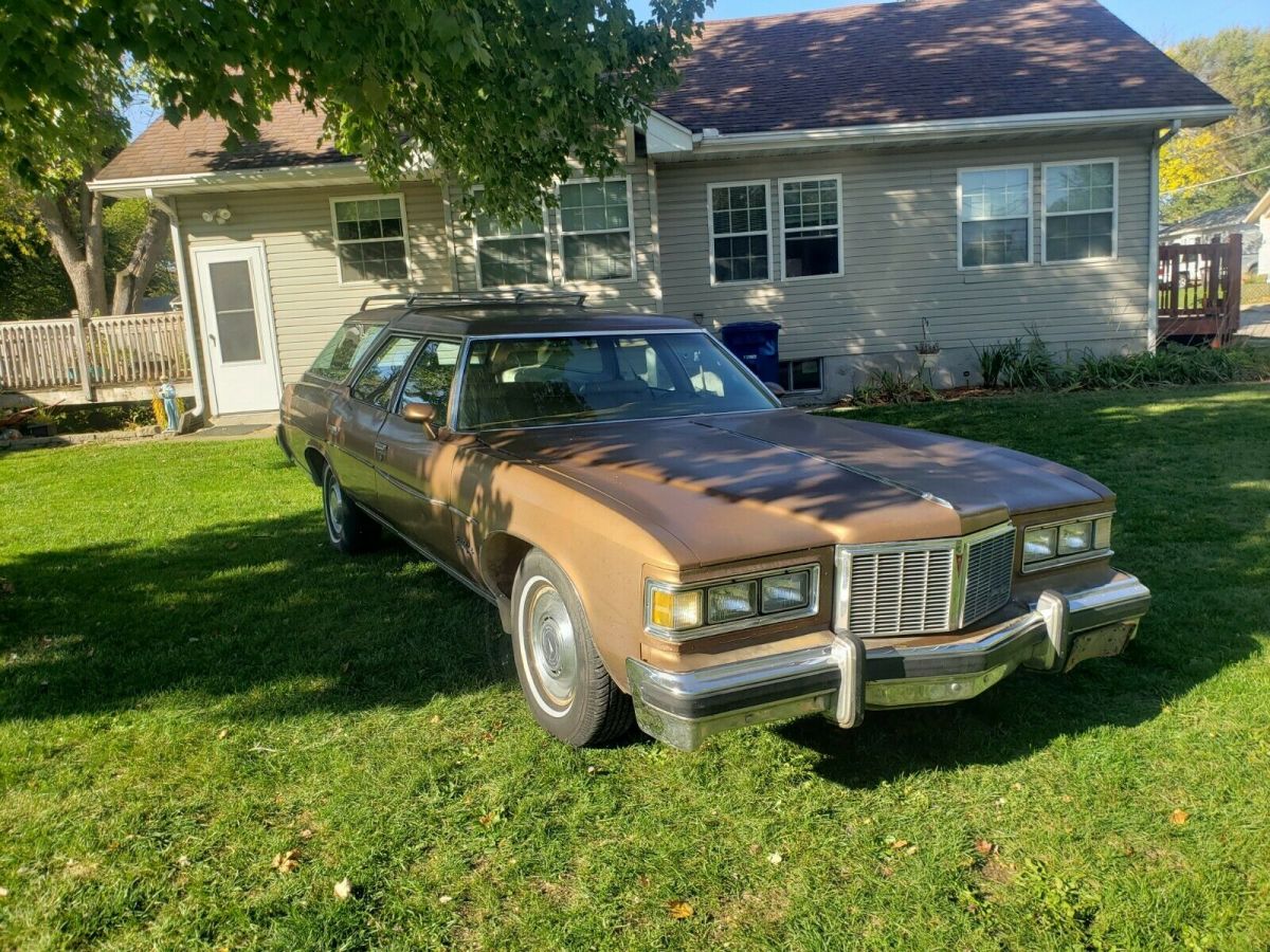 1976 pontiac grand safari wagon clamshell