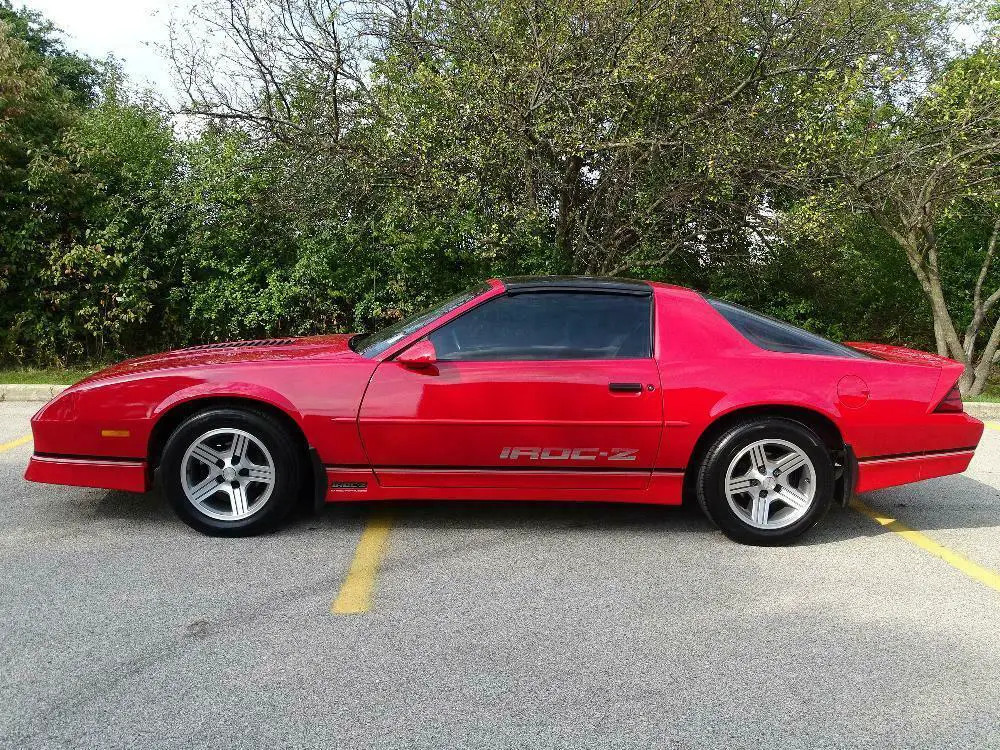 1988 chevrolet camaro iroc-z 27,115 miles bright red coupe v8 automatic