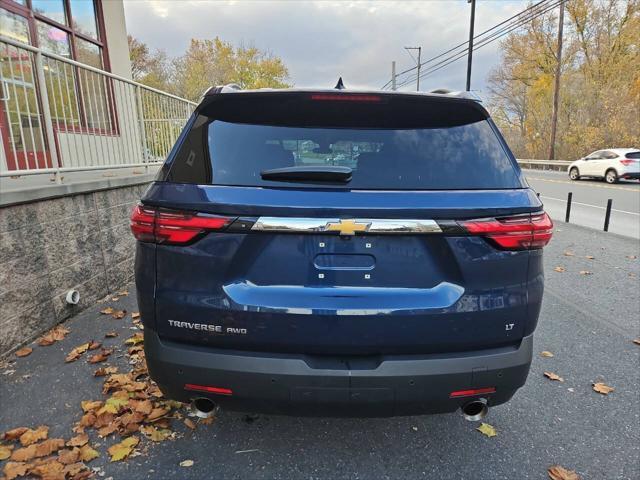 2023 chevrolet traverse lt cloth