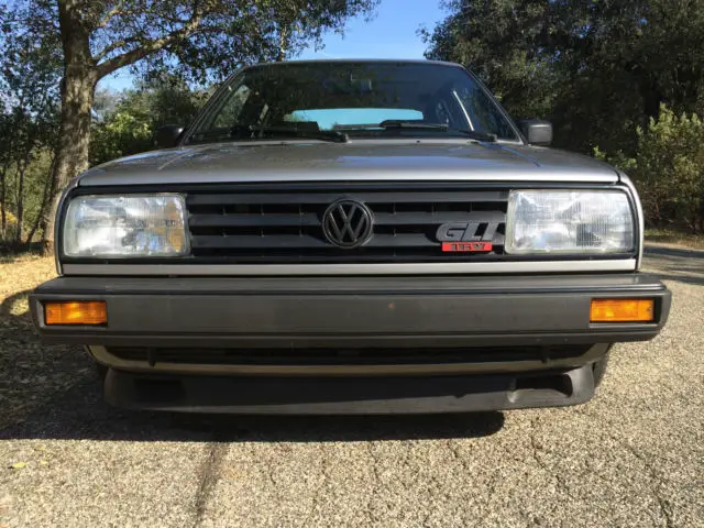 1989 vw jetta gli 16v wolfsburg edition (51k og miles 99.9% oem)