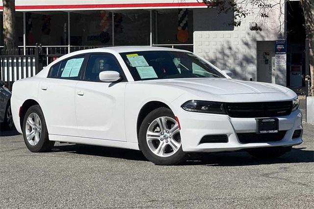 2022 dodge charger sxt