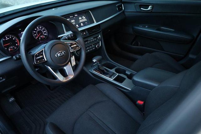 2019 kia optima lx