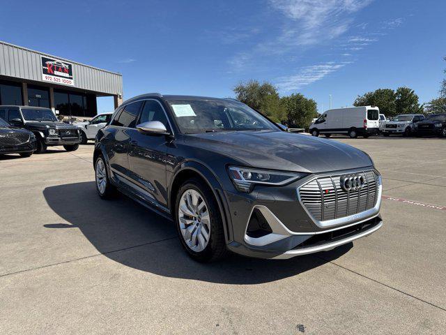 2022 audi e-tron s prestige