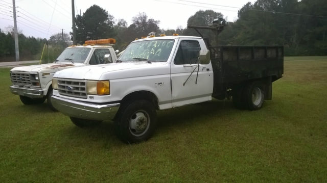 1989 ford f-350 custom cab & chassis 2-door 5.8l flat bed
