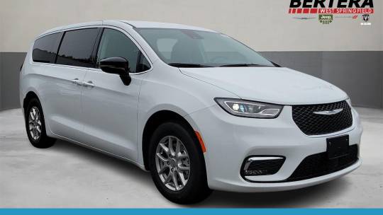 2024 Chrysler Pacifica
