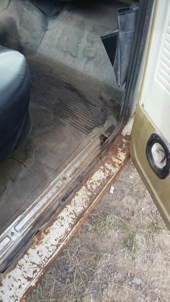 1970 k-10 4x4 / manual 4 spd/ daily driver new engine/ buyer pays shipping